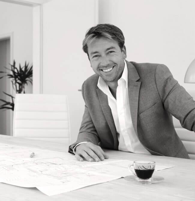 Jörg Aichinger, DEKRA-geprüfter Bausachverständiger für Egloffstein